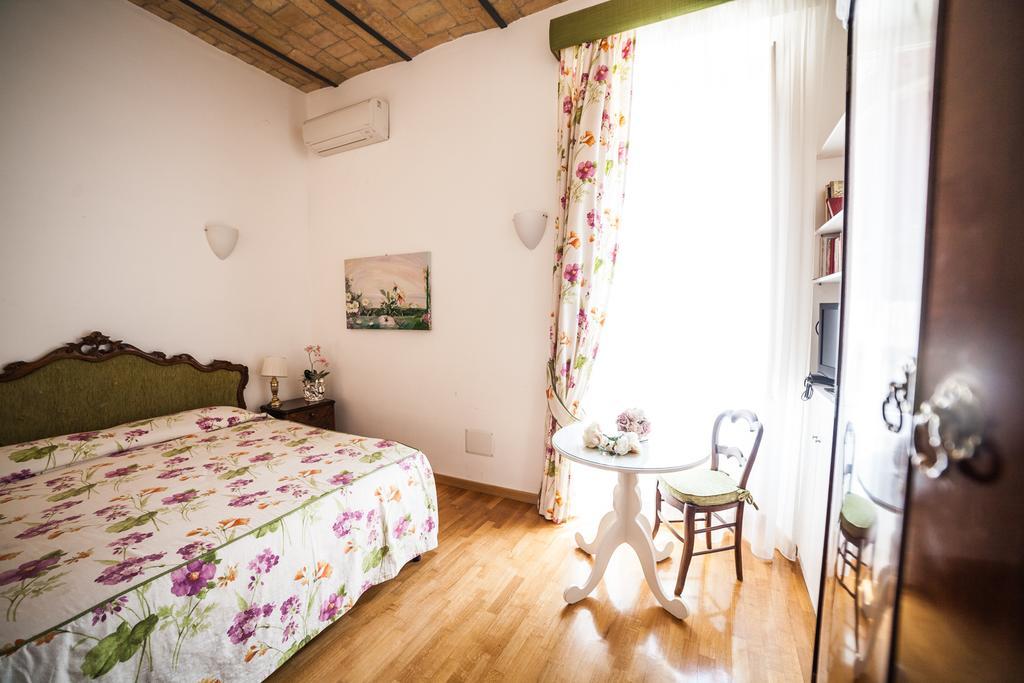 Villa Paganini B&B Rome Room photo